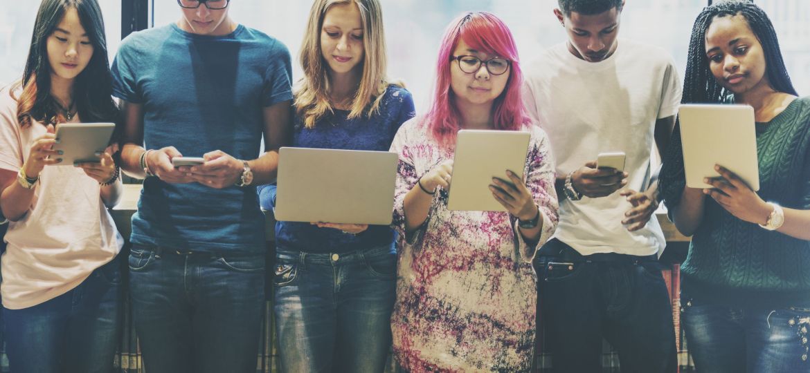 Desmontando el Algoritmo: La Ciberseguridad como Acto de Ciudadanía Digital.